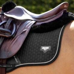 LeMieux Puissance Suede Close Contact Square Pad 19 LeMieux Puissance Suede Close Contact Square Pad -Farm Housetack Store 4d7dad5f d20f 4f74 8e3d af60dc3ef41f