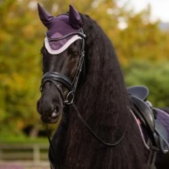 LeMieux Loire Fly Hood -Farm Housetack Store be388066 ebbb 429f a916 0c153a581ce5